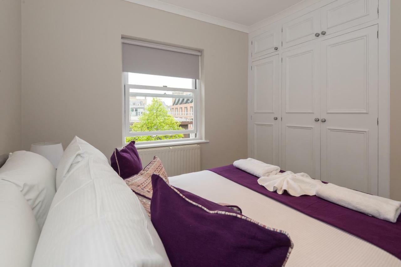 One Bedroom High Street Kensington Apartment London Bagian luar foto