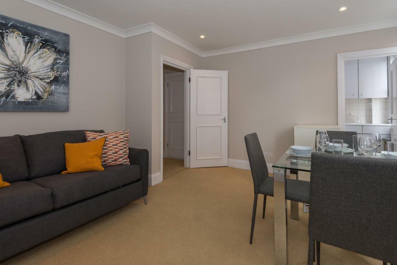 One Bedroom High Street Kensington Apartment London Bagian luar foto